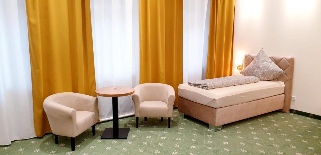 - Altstadt Apartment *