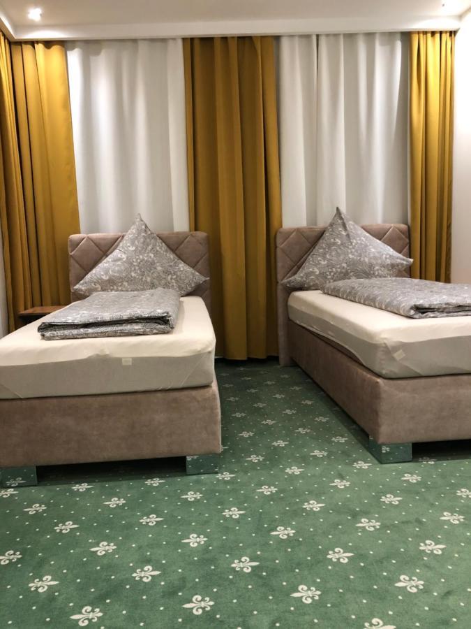 - Altstadt Apartment *
