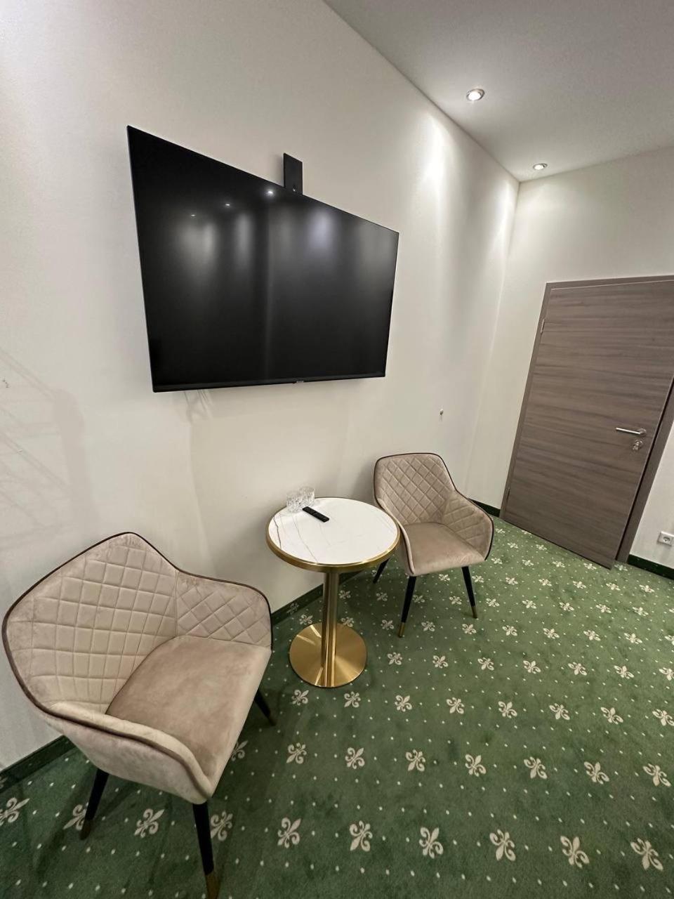 - Altstadt Apartment *